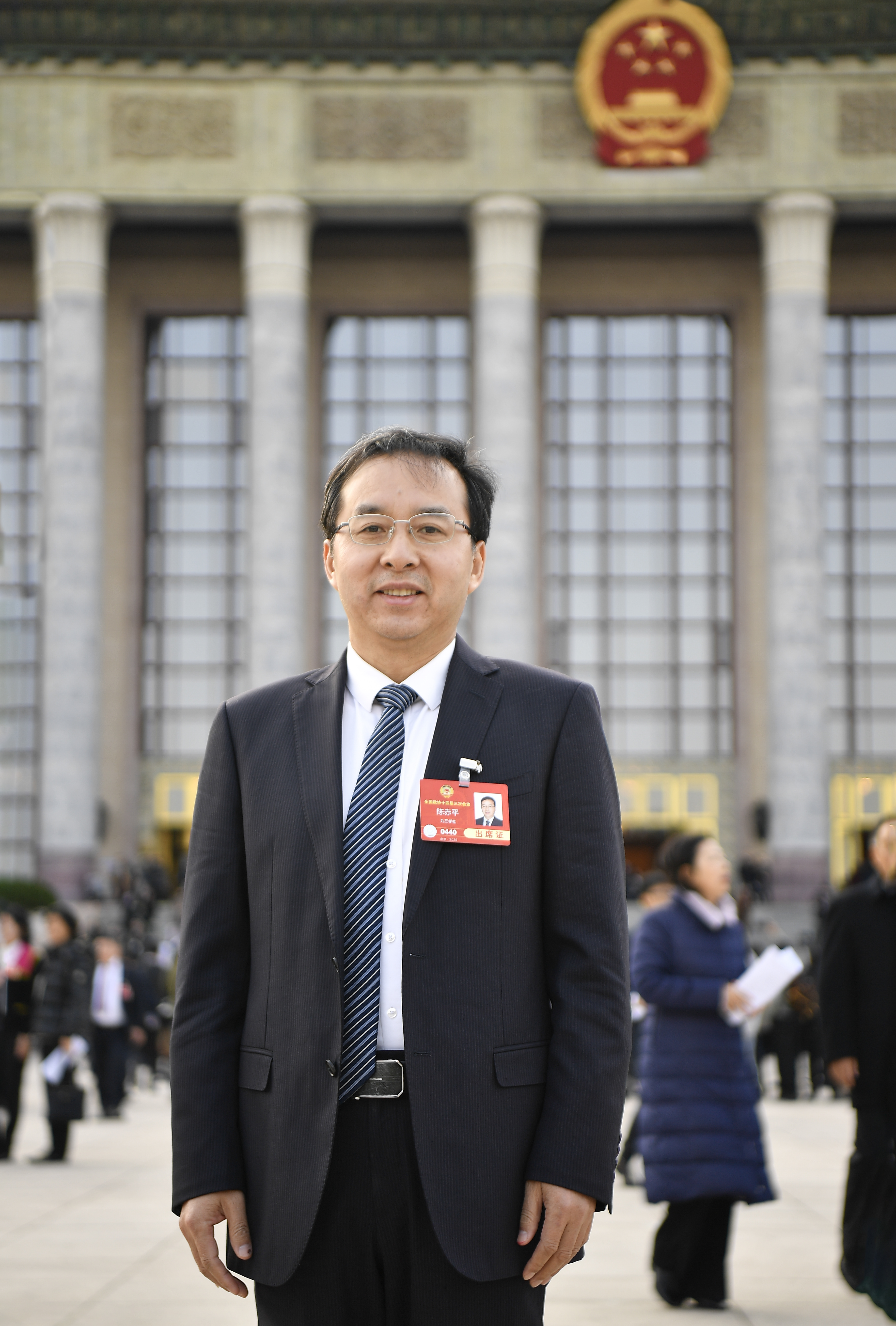 全国政协委员、九三学社湖南省委会主委、沙龙页面在线登录院长陈赤平.jpg 全国政协委员、九三学社湖南省委会主委、沙龙页面在线登录院长陈赤平.jpg